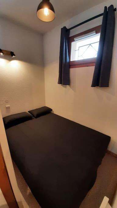 Superbe Appartement La Joue Du Loup Centre, 6 Personnes, Avec Parking Prive Ле-Деволюї Екстер'єр фото