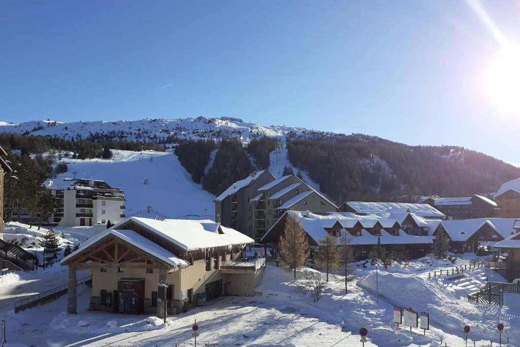 Superbe Appartement La Joue Du Loup Centre, 6 Personnes, Avec Parking Prive Ле-Деволюї Екстер'єр фото